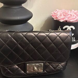 Chanel Medium Flap Bag 16C Black Shiny Calfskin Silver Hardware Full Set